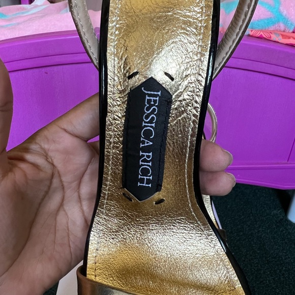 Jessica Rich Platform Sandal🔥 - Picture 6 of 9